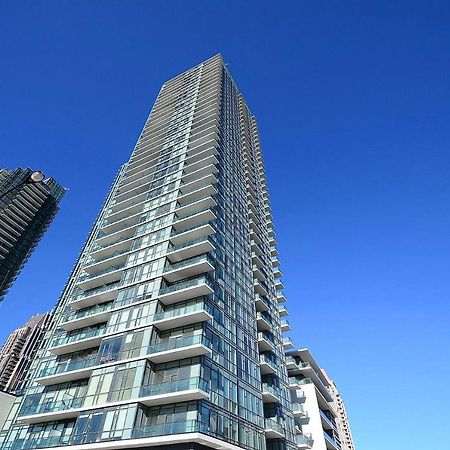พาร์ธเวย์ ลักชัวรี่ สวีทส์ Apartment มิสซิสซอกา ภายนอก รูปภาพ