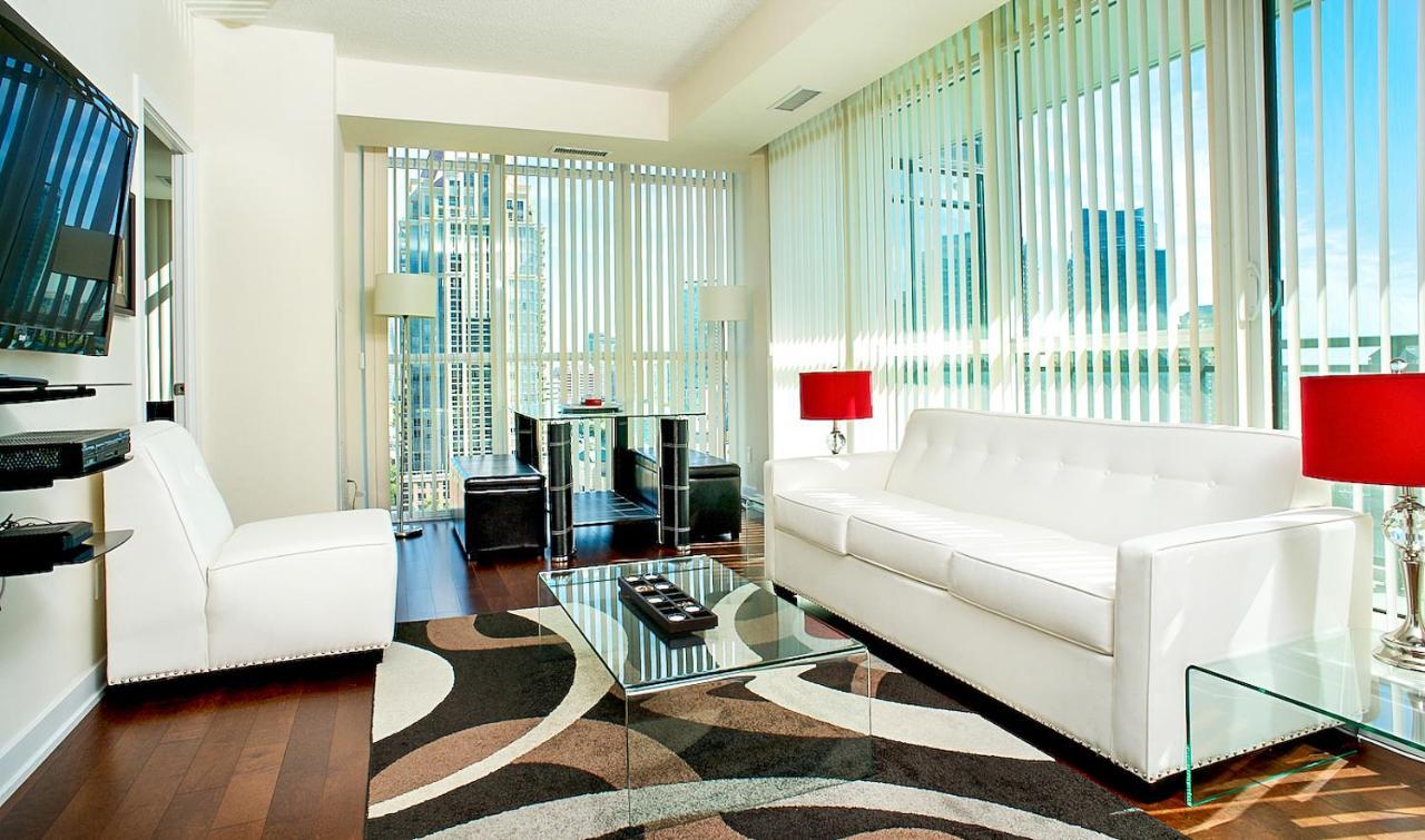 พาร์ธเวย์ ลักชัวรี่ สวีทส์ Apartment มิสซิสซอกา ภายนอก รูปภาพ