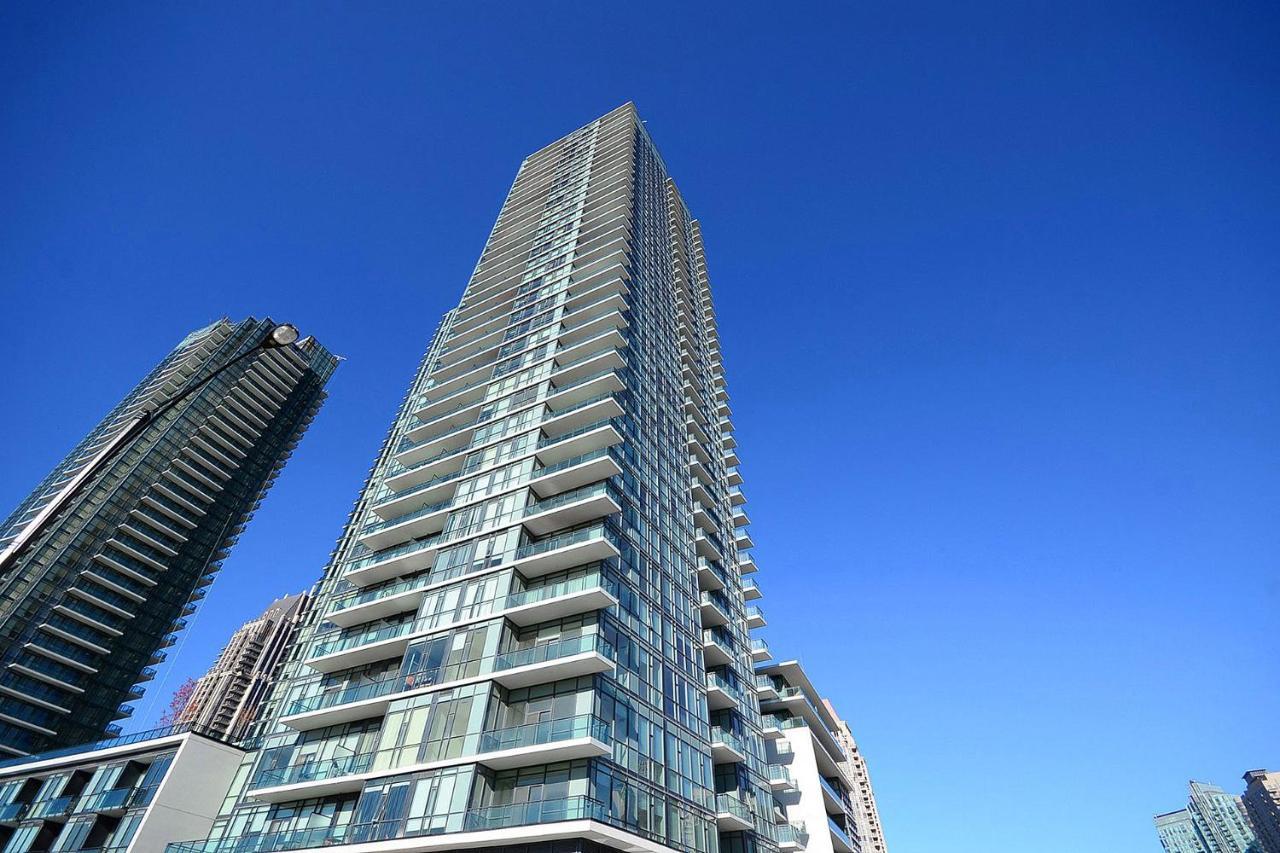 พาร์ธเวย์ ลักชัวรี่ สวีทส์ Apartment มิสซิสซอกา ภายนอก รูปภาพ
